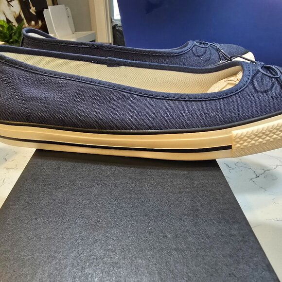 CONVERSE Chuck Taylor All Star Dainty Ballerina Slip-On Navy Womens Size 7 NEW - Picture 1 of 12